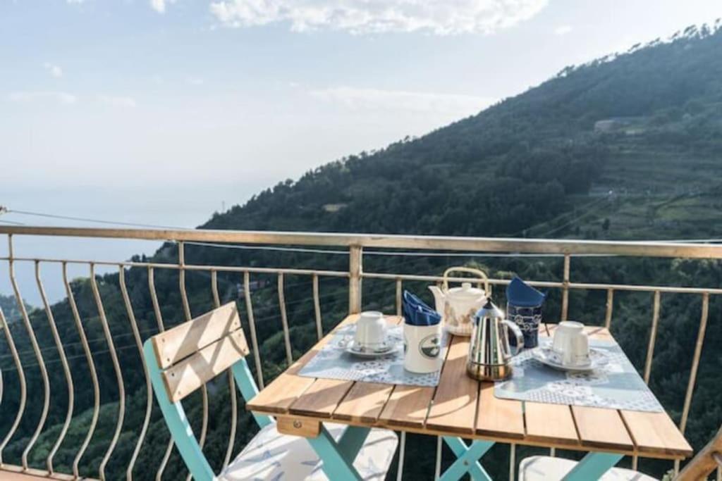 La Finestra Sul Mare A Drignana Villa Vernazza Eksteriør bilde